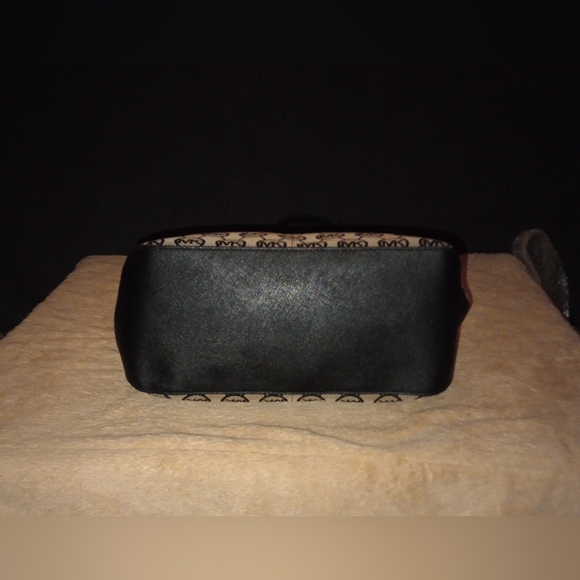 MICHAEL KORS JET SET SIGNATURE MK LOGO TOTE  BROWN/BLACK - Picture 5 of 16